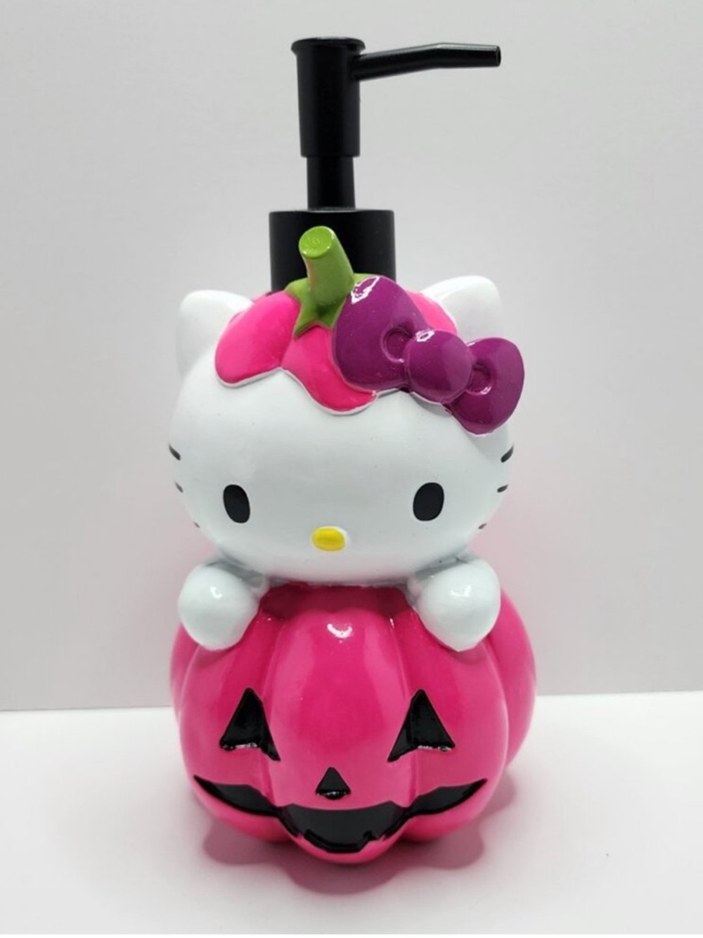 Hello Kitty Soap Dispenser Pink Pumpkin Halloween